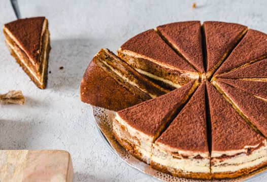 Cake Italian Tiramisu 1.15kg Round [12 Pcs]