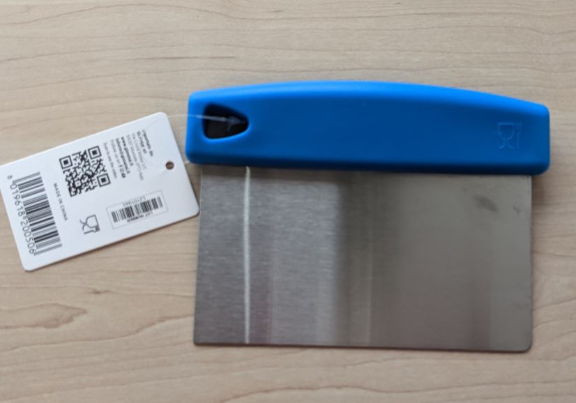 GI.Metal Pizza Dough-Cutter Flat